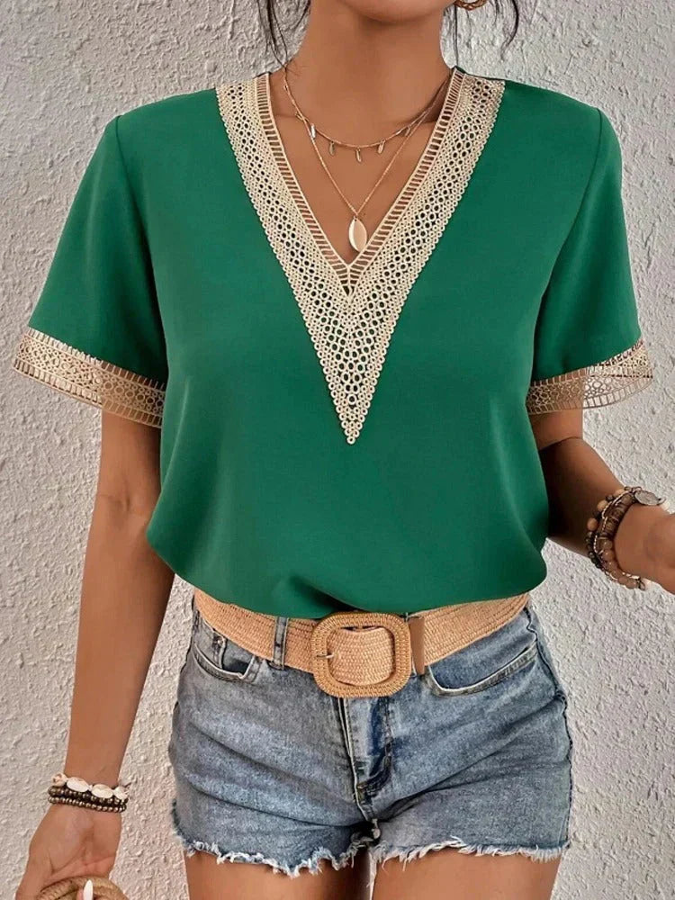 Nena Women's lightweight blouse - Elegant and versatile