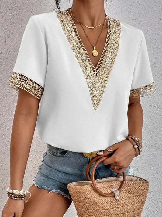 Nena Women's lightweight blouse - Elegant and versatile