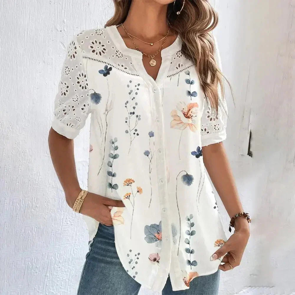 Tanja - Lace blouse with short sleeves